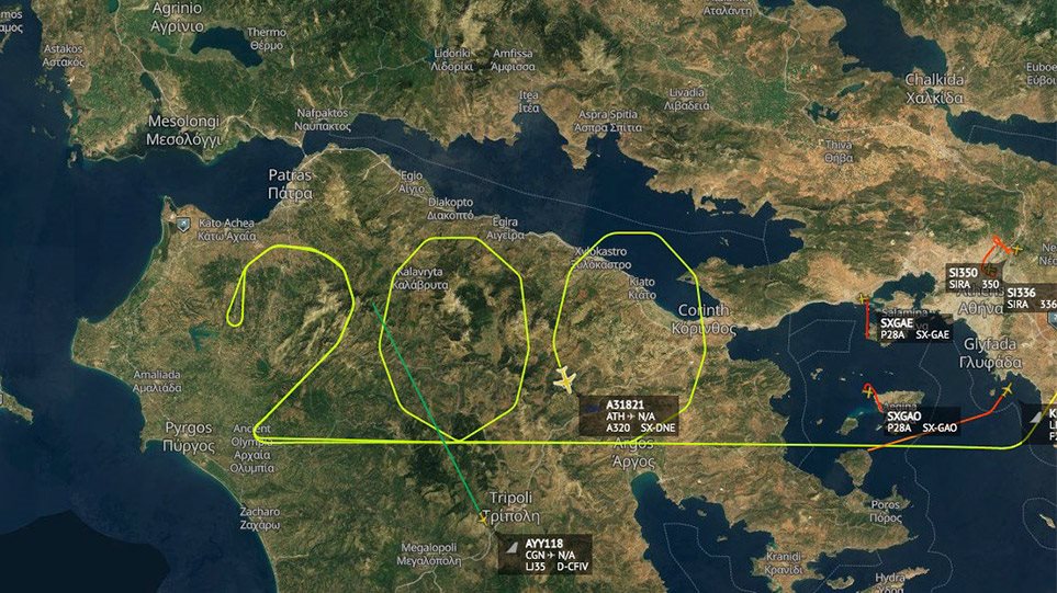 200 χρόνια από την Ελληνική Επανάσταση: Αεροσκάφος σχημάτισε τον αριθμό «200» πάνω από την Πελοπόννησο (φώτο)