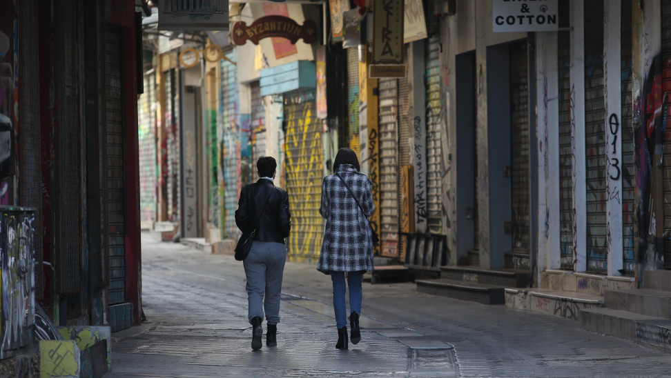 «Ξερή» διάψευση για παράταση lockdown  έως και τις 25 Απριλίου από την κυβέρνηση