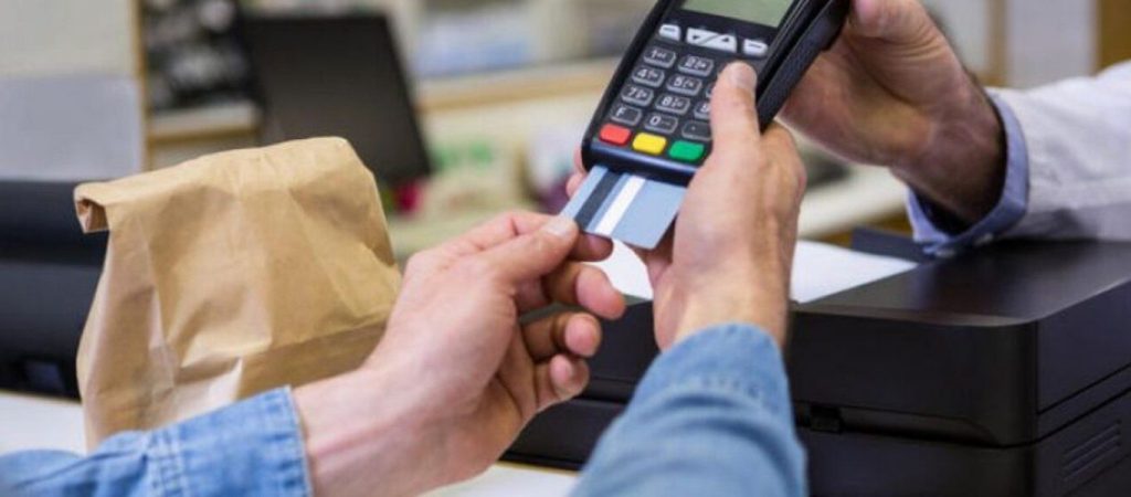 Έρχεται μπόνους στις e- αποδείξεις – Ποιοι θα κερδίσουν πρόσθετες μειώσεις φόρου