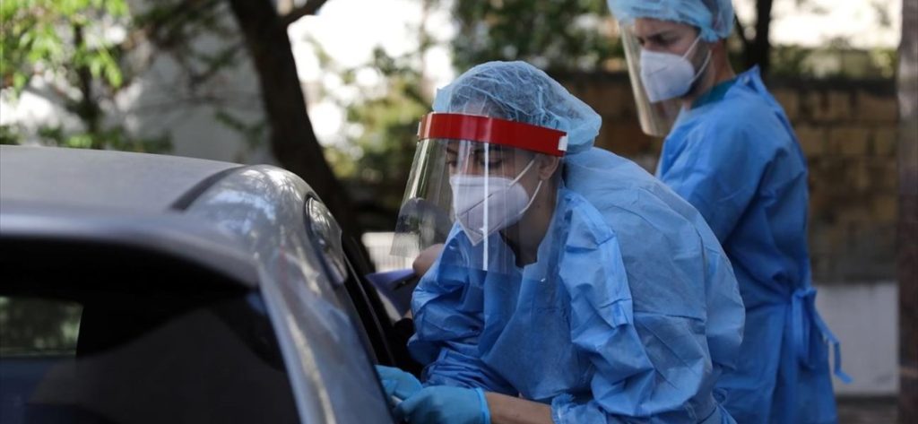 Κορωνοϊός: 2588 νέα κρούσματα κορωνοϊού – Στους 52 οι νεκροί