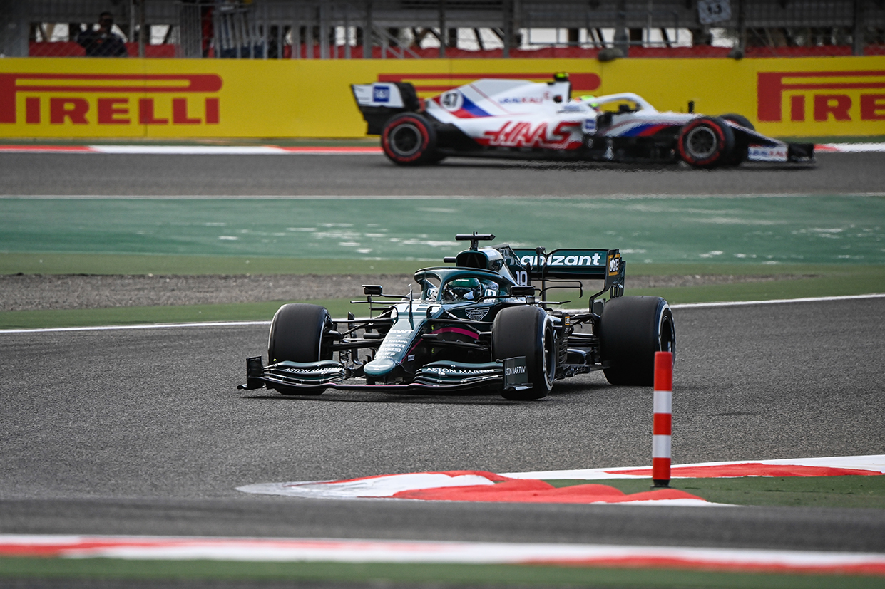 Όλα έτοιμα για την πρεμιέρα για τη μεγάλη πρεμιέρα της F1 στο Bahrain