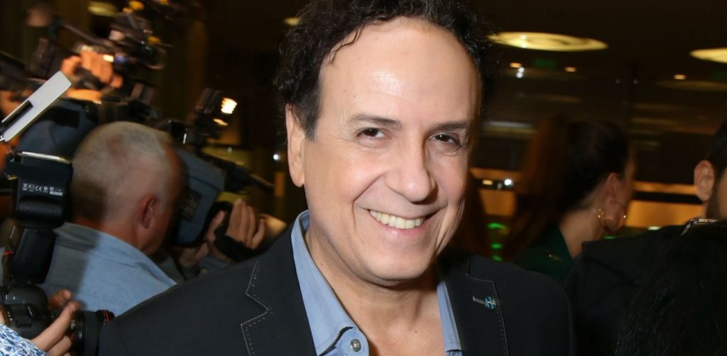 Ο Χάρης Ρώμας ετοιμάζει νέα σειρά – Ποια πρόκειται να είναι η τηλεοπτική στέγη του νέου του τηλεοπτικού εγχειρήματος
