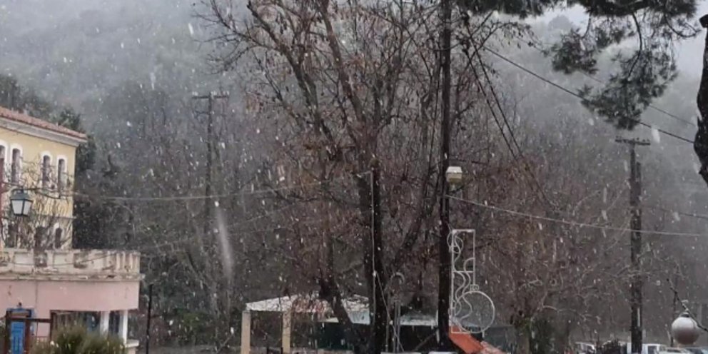 Κακοκαιρία: Στα λευκά «ντύθηκε» η Λέσβος (βίντεο-φωτο)