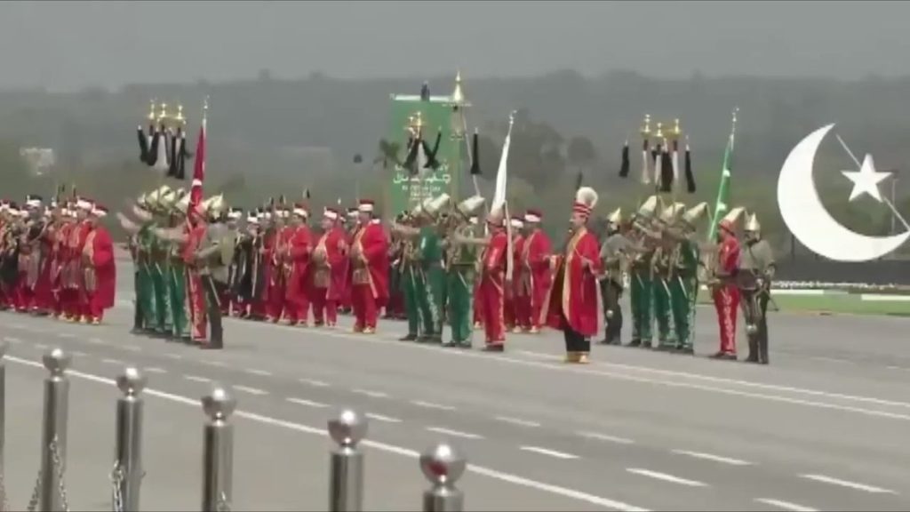 Η Τουρκία βρέθηκε στο Πακιστάν για να γιορτάσουν μαζί την ημέρα ανεξαρτησίας