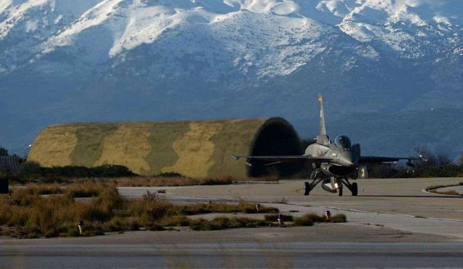 Σύμβουλος Ερντογάν: «Θα βυθίσουμε την Κρήτη – Χαζός ο Έλληνας πρωθυπουργός που πήγε στο Αϊνζεχάουερ»