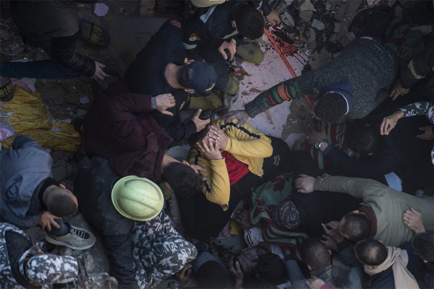 Στους 25 οι νεκροί από την κατάρρευση της δεκαώροφης πολυκατοικίας στο Κάιρο (upd)