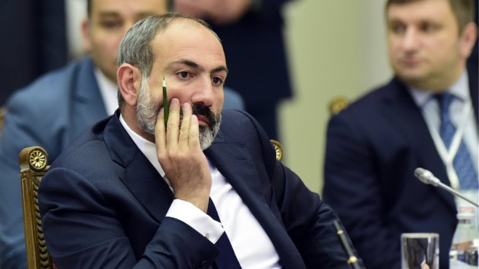 Ο πρωθυπουργός της Αρμενίας Νικόλ Πασινιάν θα υποβάλλει την παραίτησή του εντός Απριλίου