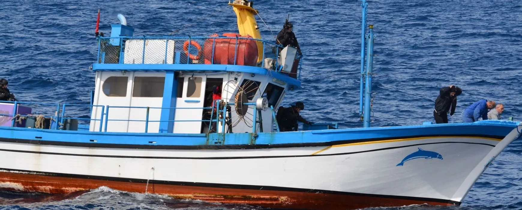 Άγιο Όρος: Αλιευτικό σκάφος προσέκρουσε σε ξέρα και προσάραξε