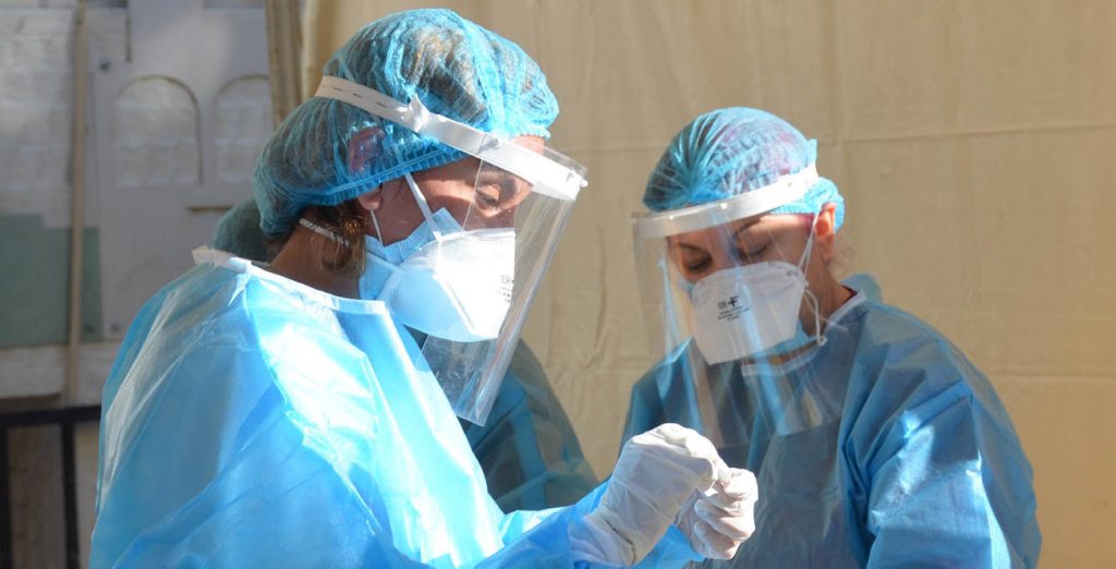 Θεσσαλονίκη: Δωρεάν rapid test σε πεζούς με την υποστήριξη του Κοινωνικού Ιατρείου Δήμου Παύλου Μελά