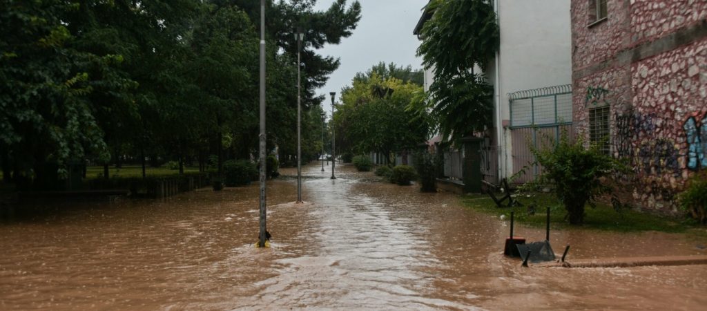 Σάλος στην Καρδίτσα – Εντοπίστηκαν στο σπίτι του αντιδημάρχου είδη πρώτης ανάγκης για πλημμυροπαθείς