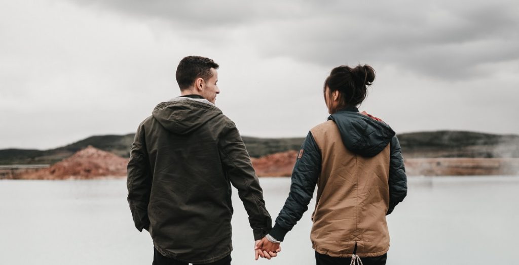 Μήπως πρέπει να τον παντρευτείς; – Τα 10+2 σημάδια που το φανερώνουν