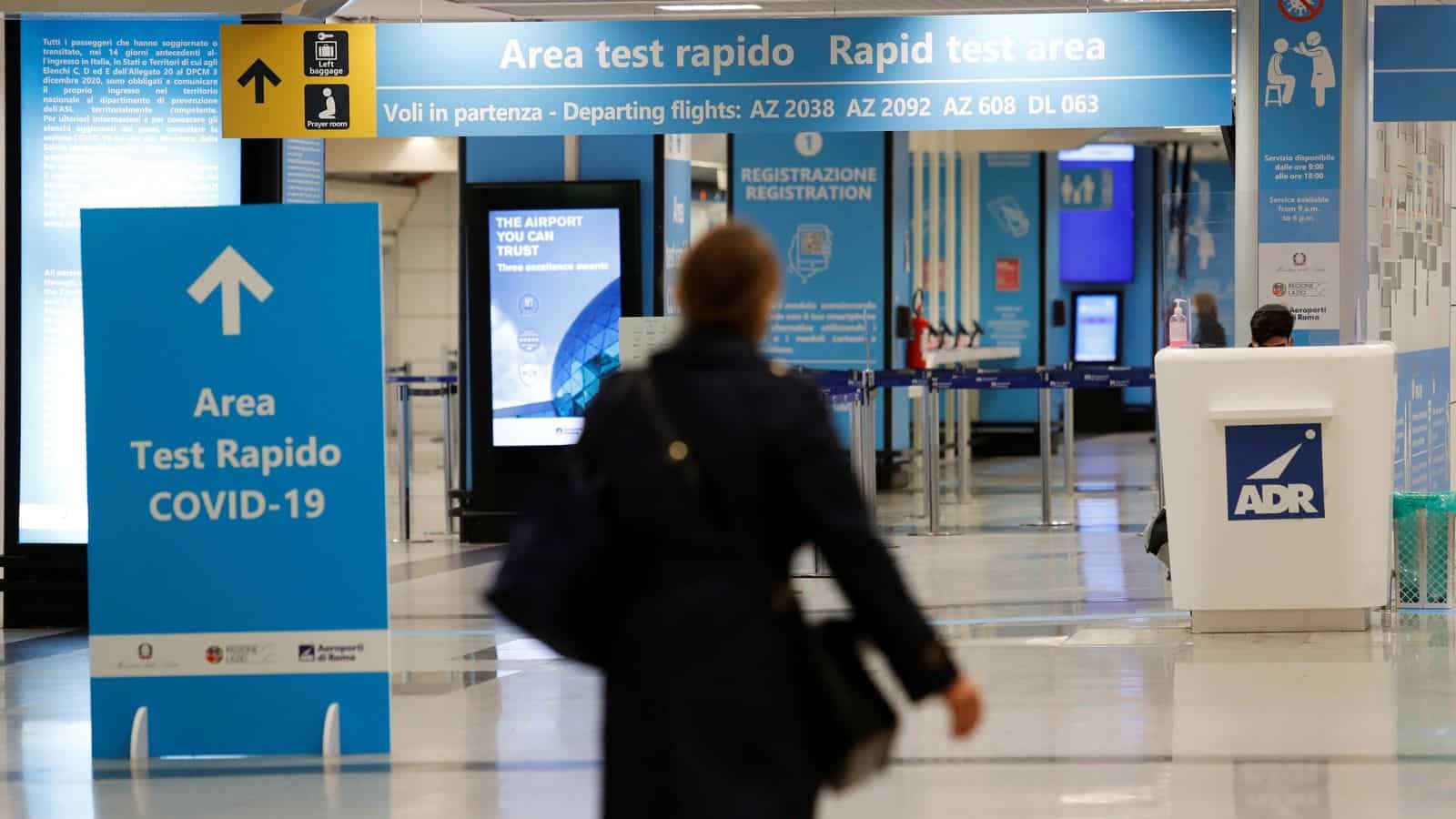 Η Ιταλία θα επιβάλει υποχρεωτική καραντίνα 5 ημερών σε όλους τους ταξιδιώτες από ΕΕ