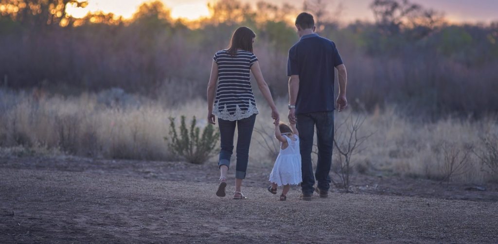 «Χάνεται» το ελληνικό αίμα: Αρνητικό ρεκόρ χωρίς προηγούμενο η συρρίκνωση του αριθμού των Ελλήνων στο γένος το 2020!