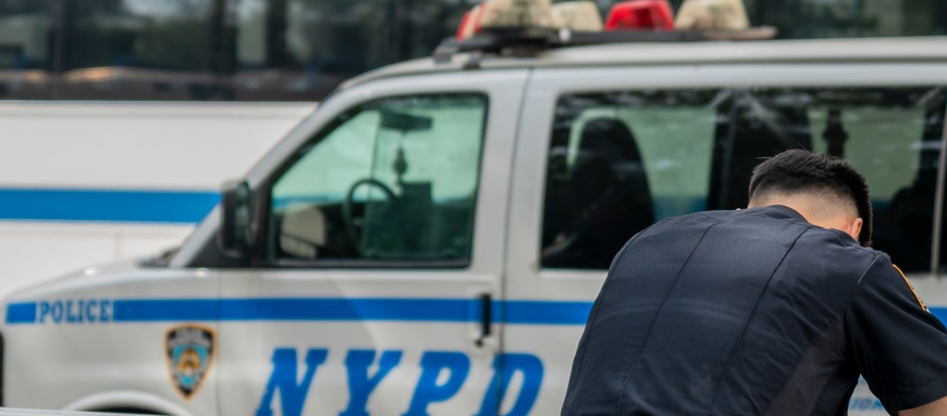 Νέα Υόρκη: Άγρια επίθεση μαύρου κατά ηλικιωμένης από την Ασία: «Πέθανε – Δεν ανήκεις εδώ»