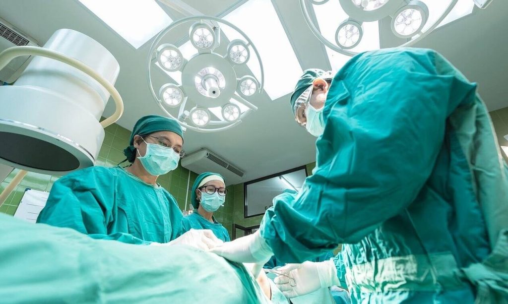 Βρετανία: Κηρύχθηκε κλινικά νεκρός – Πήγαν να δωρίσουν τα όργανά του και… ζωντάνεψε!