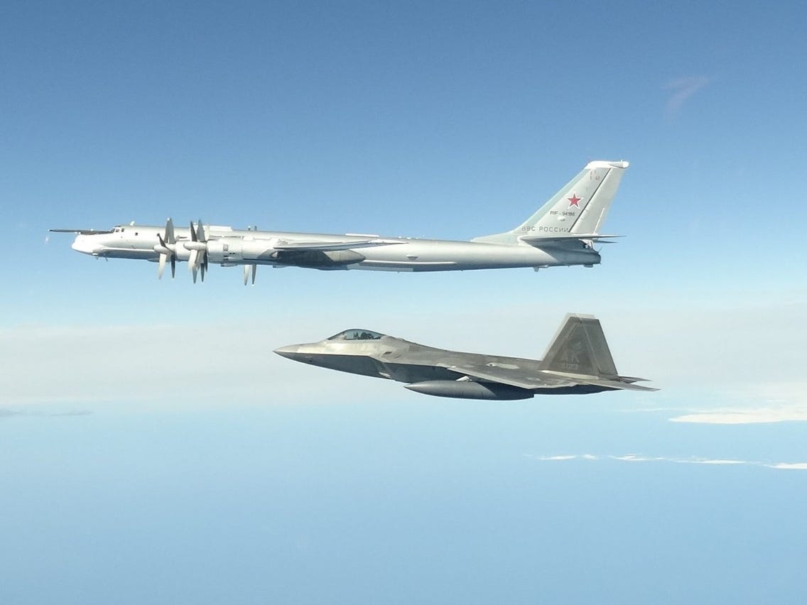 Ψυχροπολεμικό το κλίμα Δύσης – Ρωσίας: Τα ρωσικά βομβαρδιστικά κινητοποίησαν τις αεράμυνες 7 χωρών