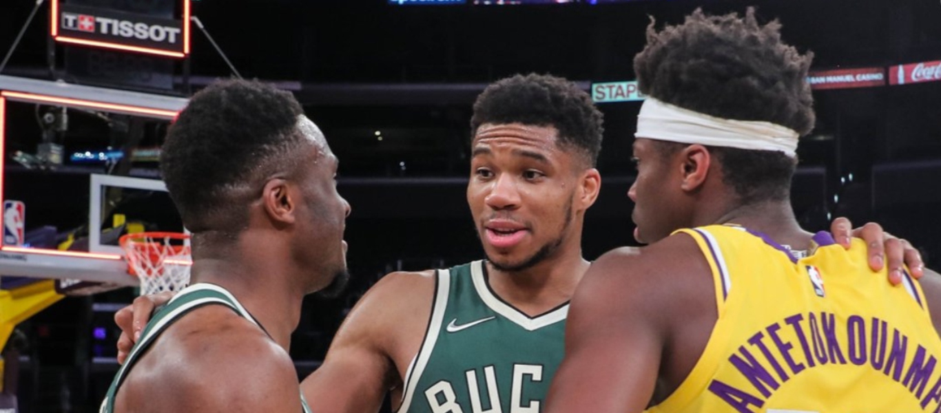 Ιστορική βραδιά για τους Αντετοκούνμπο – Η 2η τριάδα αδερφών που αγωνίζεται σε ματς NBA