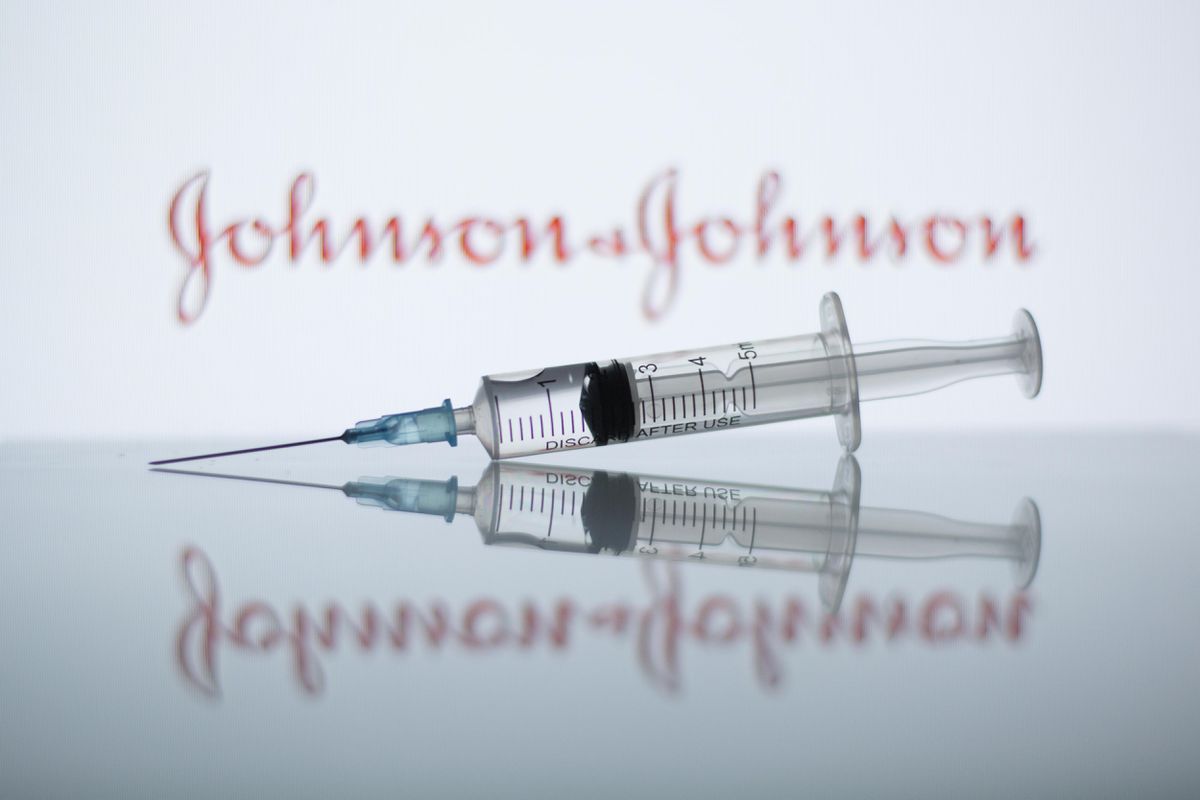 Εμβόλιο Johnson & Johnson – ΗΠΑ: Περίπου 15 εκατ. δόσεις καταστράφηκαν από ανθρώπινο λάθος σε εργοστάσιο