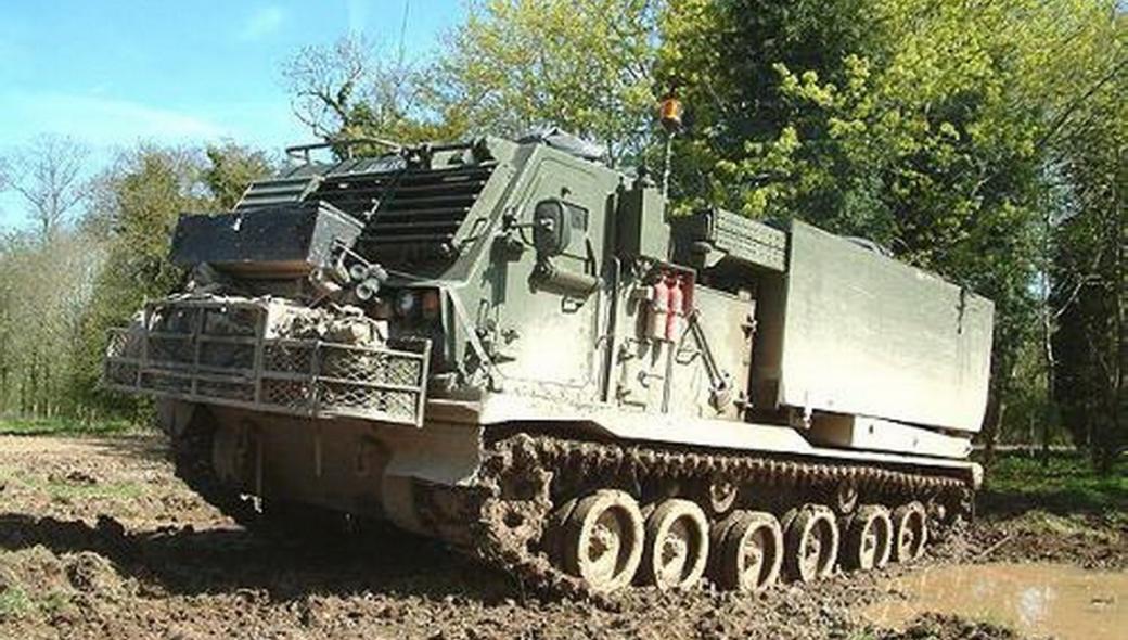 Αναβαθμίζει 44 εκτοξευτές M-270 στο επίπεδο M-270A2 ο βρετανικός Στρατός