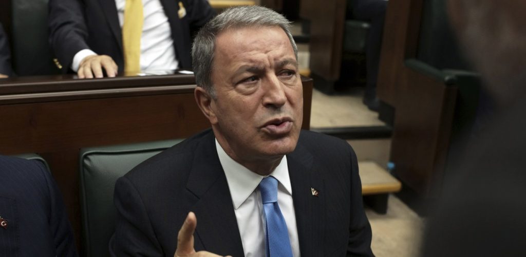 Στην Ίμβρο μετέβη σήμερα ο υπ.Άμυνας της Τουρκίας Χουλουσί Ακάρ