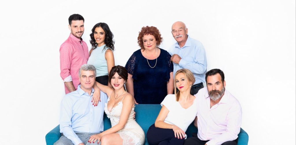 «Μην αρχίζεις τη Μουρμούρα»: Επιστρέφει δυναμικά μετά από δύο εβδομάδες επαναλήψεων (βίντεο)