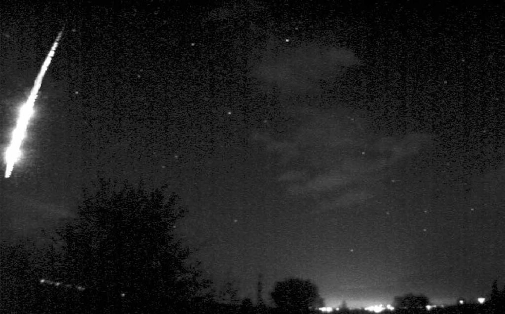 Ισπανία: Διαστημικός βράχος «έσκισε» τον νυχτερινό ουρανό πάνω από το Τολέδο (βίντεο)