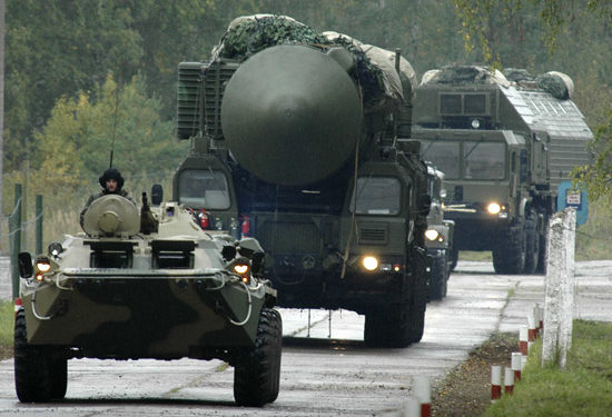 Οριστικό – Με εντολή Β.Πούτιν ξεκίνησε η ανάπτυξη του νέου κινητού διηπειρωτικού βαλλιστικού πυραύλου