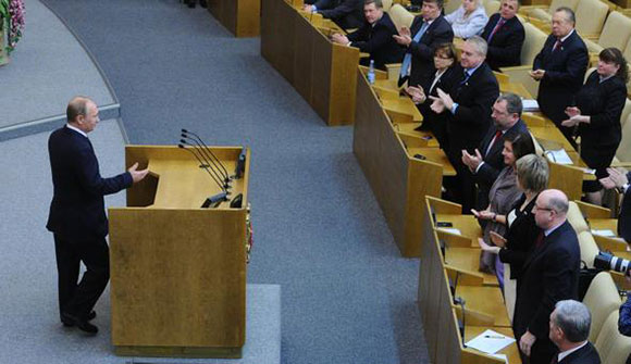 Πούτιν: Υπέγραψε το νόμο που του δίνει το δικαίωμα να διεκδικήσει δύο ακόμη προεδρικές θητείες