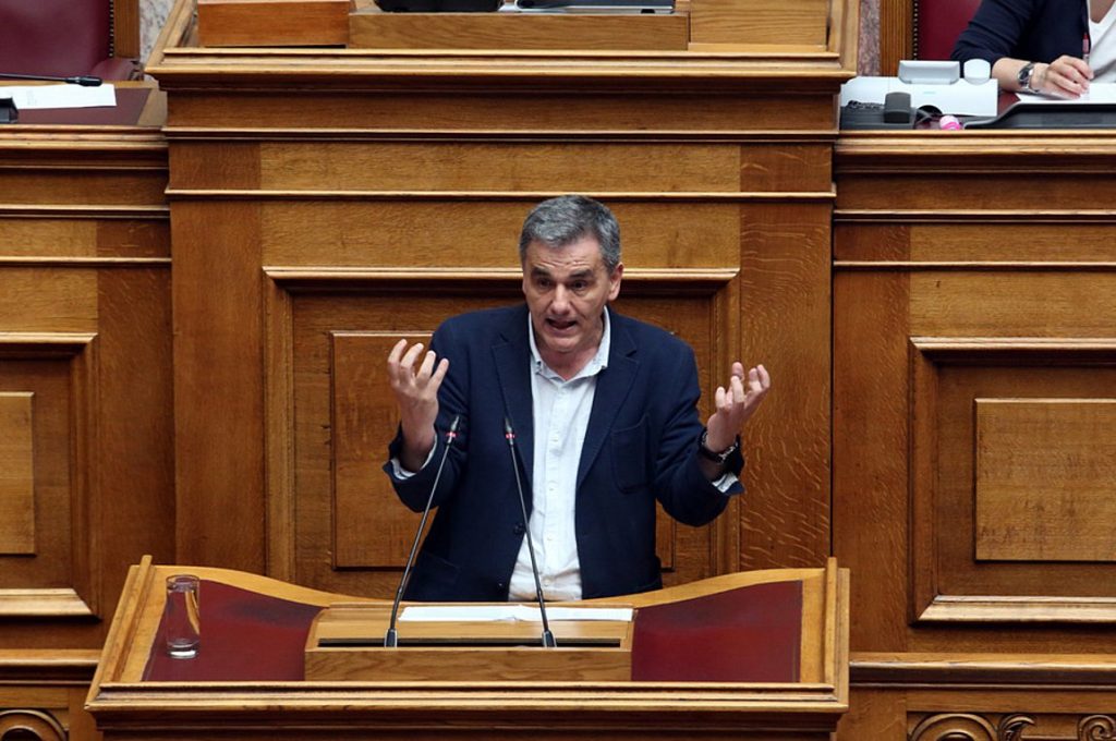 Ε.Τσακαλώτος για Σχέδιο Ανάκαμψης: «Η πολιτική αυτή έφερε ανισότητες και ανασφάλεια – Μνημόνιο χωρίς μνημόνιο»