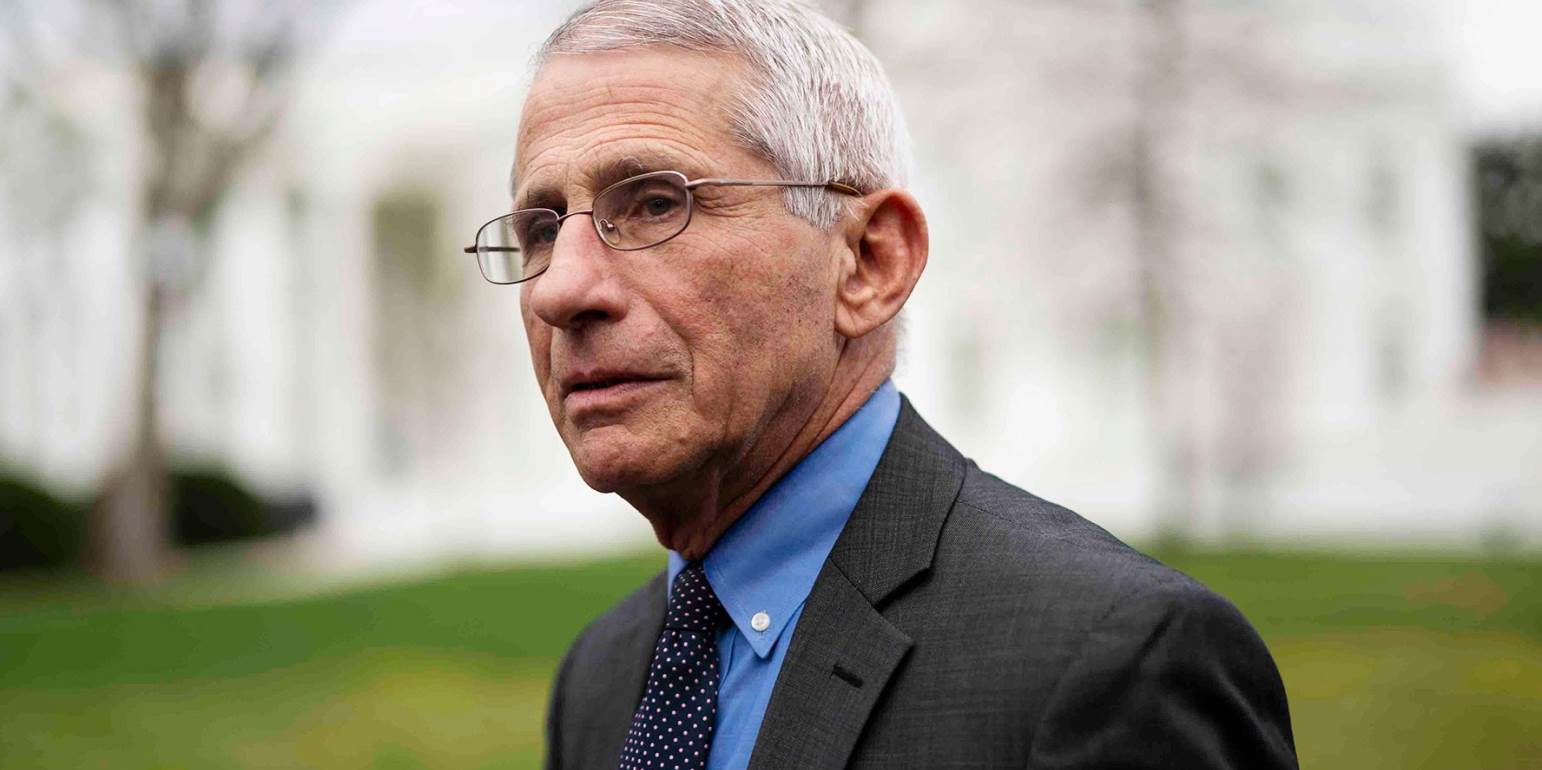 Μόνο ο Κ.Μητσοτάκης ζητά «διαβατήρια εμβολιασμού»; – Α.Φάουτσι: «Δεν πρόκειται να ζητήσουμε από τους Αμερικανούς»