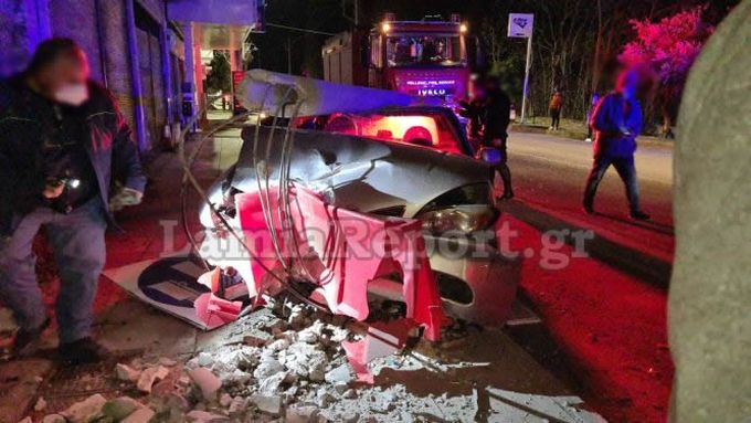 Τραγωδία στη Λαμία: Πέθανε η νεαρή μητέρα την ώρα που οδηγούσε