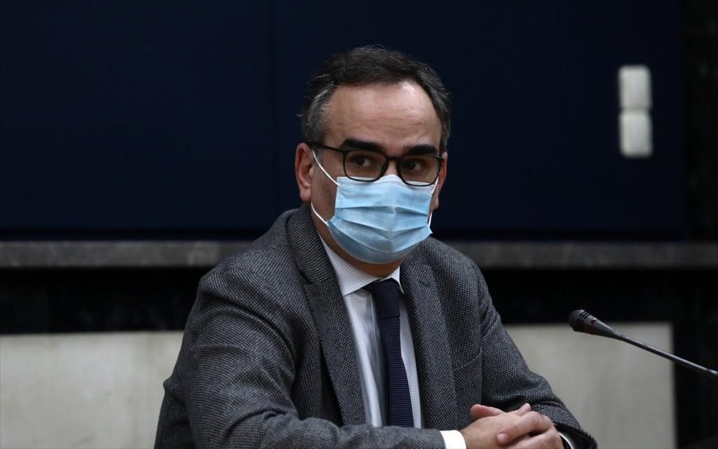 Τι απαντά ο Β.Κοντοζαμάνης μετά το αλαλούμ με τα self test στα φαρμακεία