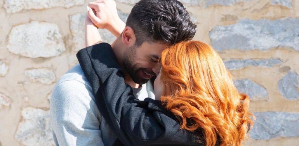 «Ο κόσμος το είχε τούμπανο κι αυτοί…» – Ν.Τσομπανίδου: «Με τον Π.Βασιλάκο δεν είμαστε μαζί πλέον» (βίντεο)