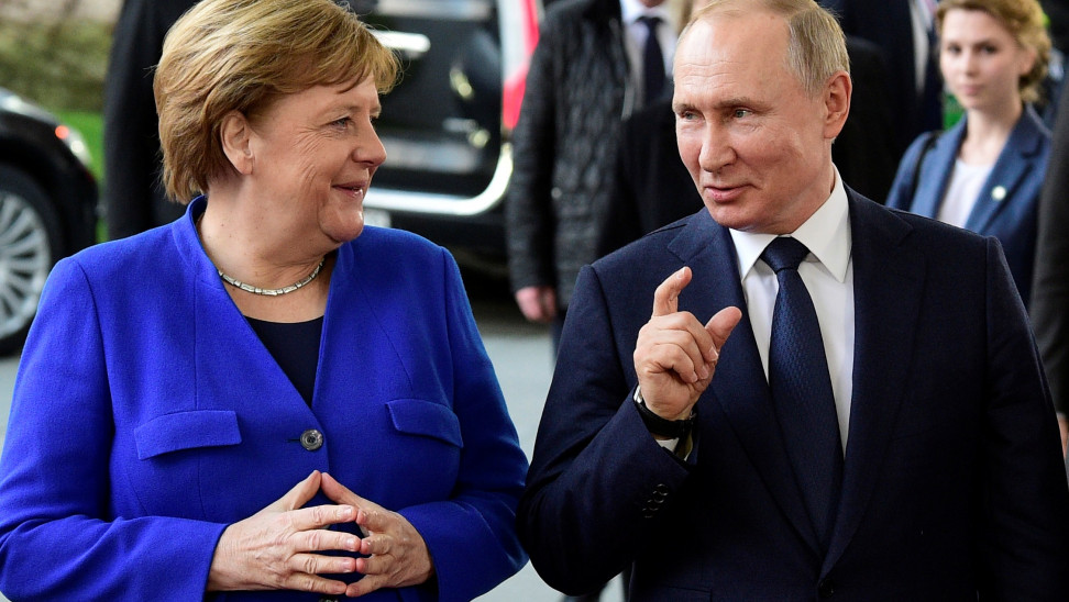 Μάλλον στην Γερμανία δεν πέφτει η κυβέρνηση! – Το Βερολίνο ξεκίνησε επίσημες συνομιλίες για το Sputnik-V