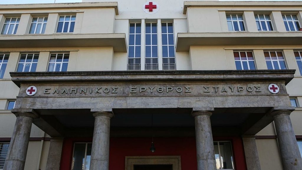 Ευθύνες κυβέρνησης για το έγκλημα στον Ερυθρό Σταυρό: «Εάν ήταν σε ΜΕΘ θα ζούσε» λένε οι γιατροί