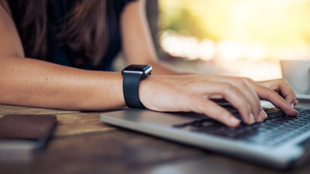 Εσύ ήξερες ότι μπορείς να κάνεις τον υπολογιστή σου να… μιλάει; – Δες τον τρόπο!