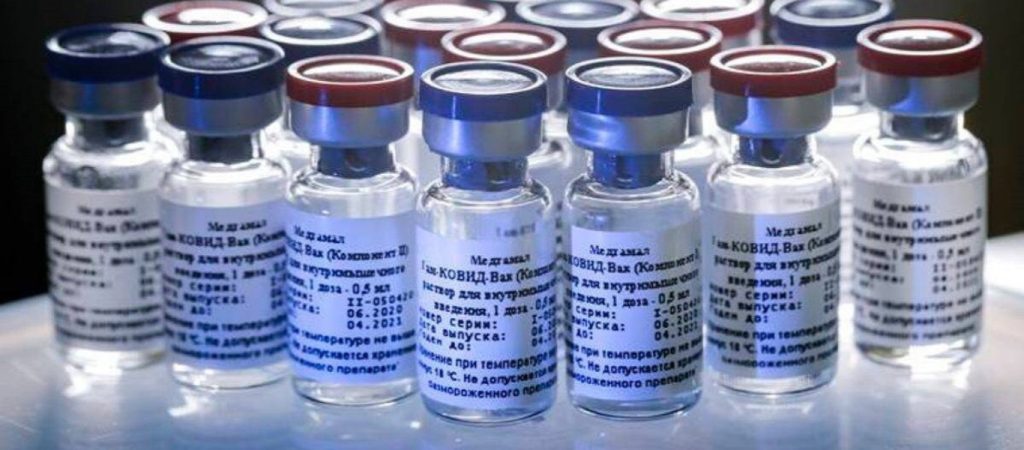 Κίνδυνος να «τιναχτεί στον αέρα» η παγκόσμια διάθεση των εμβολίων κατά του κορωνοϊού