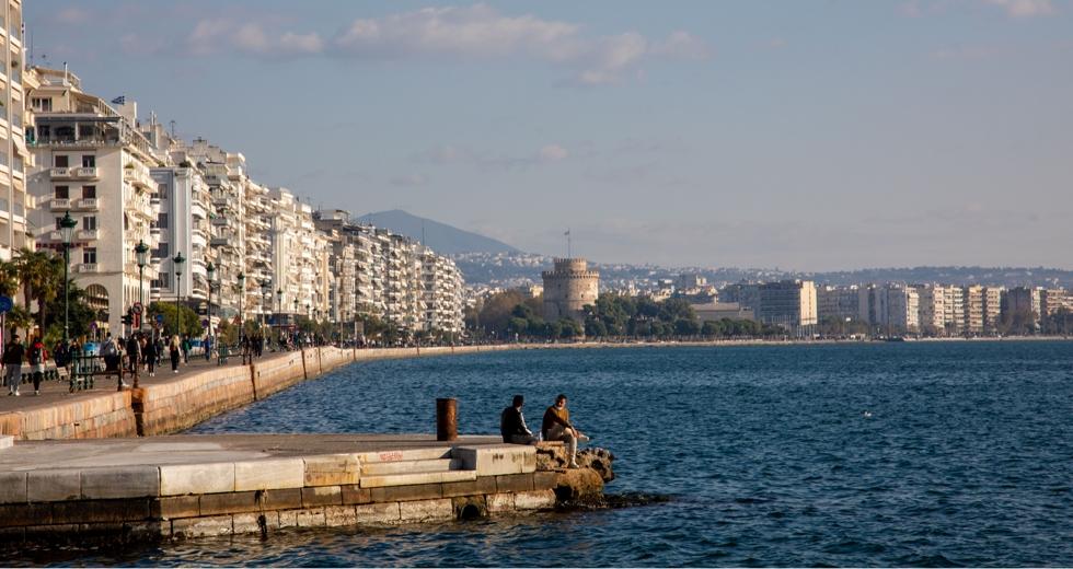 Μειώθηκε το ιικό φορτίο στα λύματα της Θεσσαλονίκης – Τι έδειξαν οι μετρήσεις