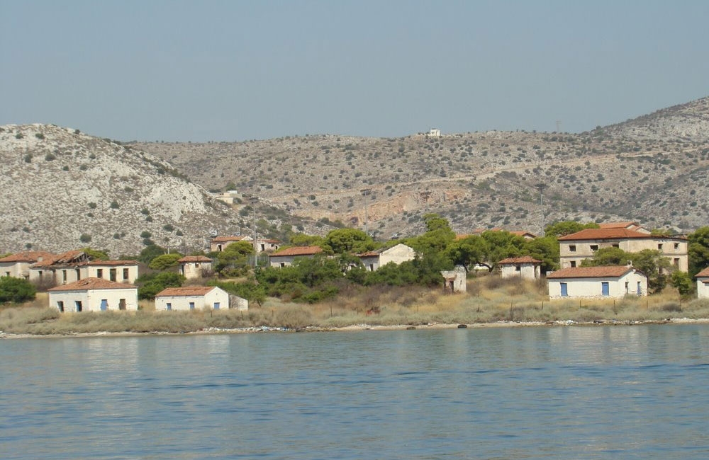 Άγιος Γεώργιος: Το νησί του «διαβόλου» ή η… «Σπιναλόγκα του Πειραιά» – Εκεί που έστελναν τους χολερικούς