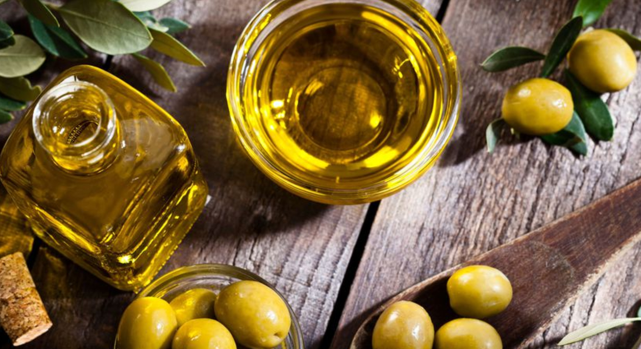 Αυτά είναι τα 9 οφέλη που έχει για την υγεία η κατανάλωση ελαιόλαδου