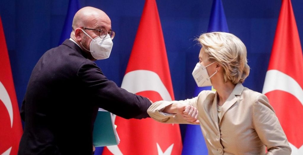 Φον ντερ Λάιεν σε Σ.Μισέλ για Sofagate: «Δεν θα επιτρέψω ποτέ ξανά να συμβεί κάτι τέτοιο»