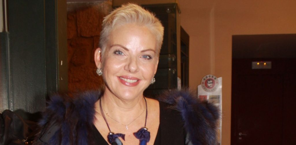 Το νέο μήνυμα της Ν.Παλαιτσάκη μέσα από το νοσοκομείο – «Θα μείνω όσο οι θεράποντες κρίνουν» (φώτο)