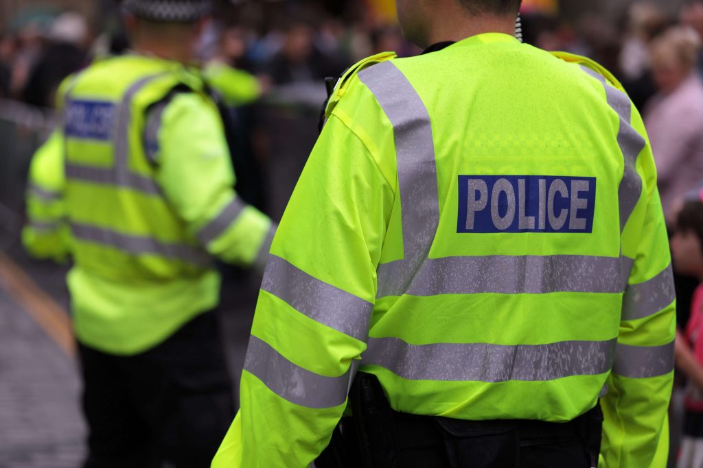 Αγγλία: Σάλος με 27χρονη μητέρα που βίαζε επανειλημμένα 14χρονο μαθητή