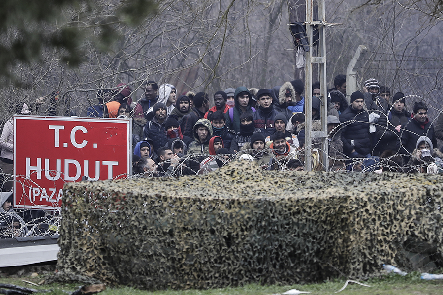 Καλέσματα σε παράνομους μετανάστες για εισβολή στην Ελλάδα: Θέλουν μαζικές συγκεντρώσεις στα ελληνοτουρκικά σύνορα