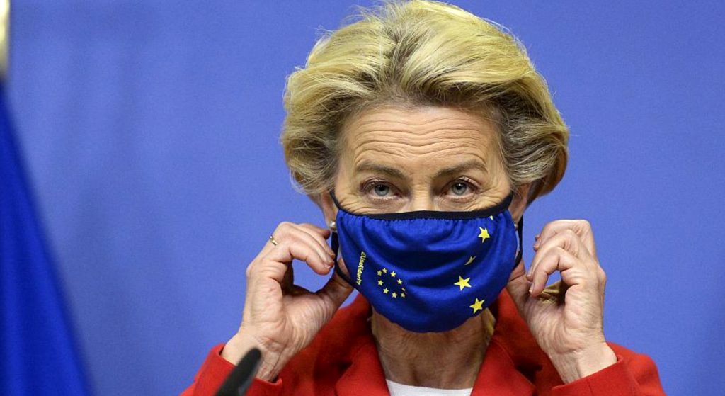Την επίσπευση 50 εκατ. εμβολίων της Pfizer ζήτησε η Πρόεδρος της Κομισιόν