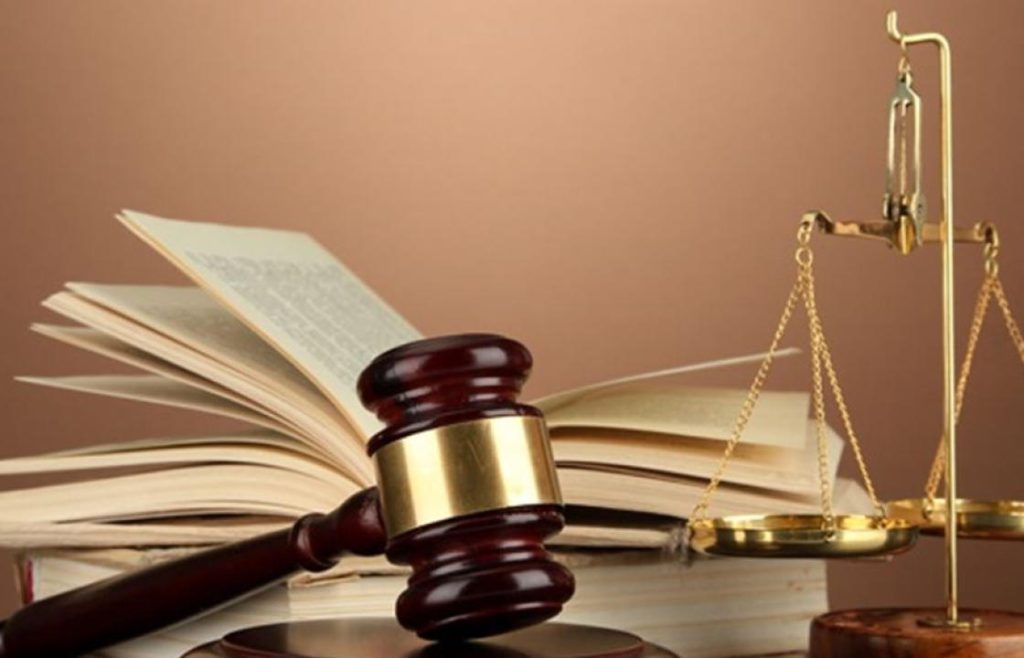 Πανελλαδική απεργία δικηγόρων: «Η αξιοπρέπειά μας είναι αδιαπραγμάτευτη»