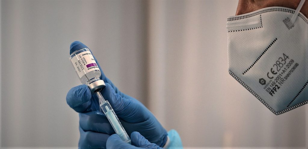 Δανία: Μετά το Johnson & Johnson απαγόρευσε και το εμβόλιο της AstraZeneca