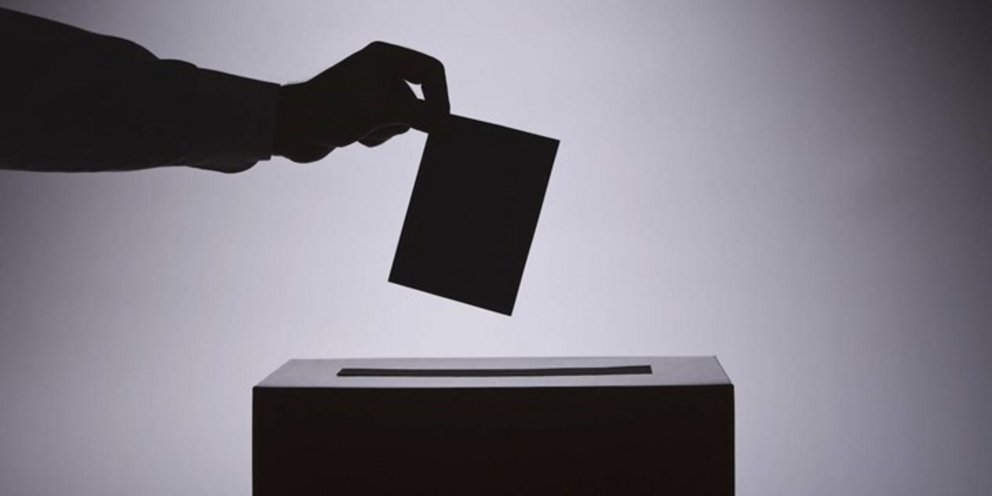 Στην αρμόδια επιτροπή της Βουλής το νομοσχέδιο με τις αλλαγές στην ψήφο των απόδημων