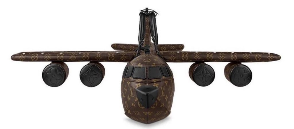 Εντυπωσιακή τσάντα από την Louis Vuitton σε σχήμα αεροπλάνου (φώτο)