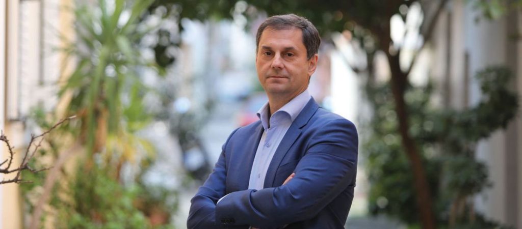 Χ.Θεοχάρης: «Ανοίγουν τα σύνορά μας για τους εμβολιασμένους Ρώσους τουρίστες»